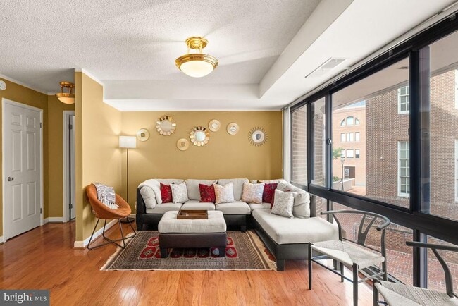 Photo - 1077 30th St NW Unit 201