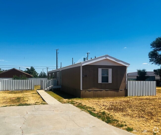 Building Photo - Elegant 3-Bed, 2-Bath Home for Rent: Move-...