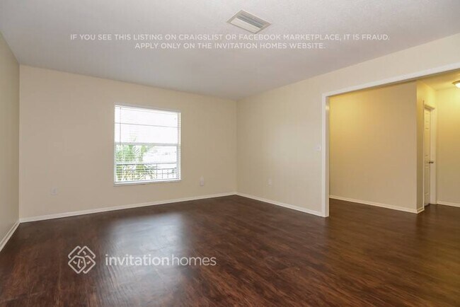 Photo - 3810 17th Ave Dr W