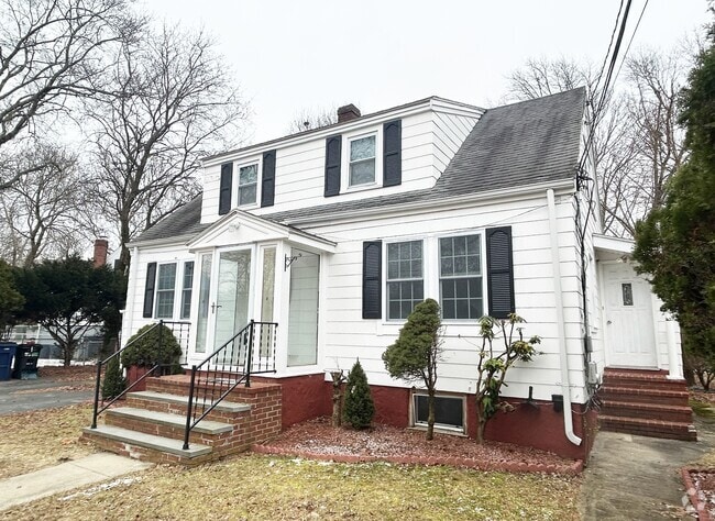 Building Photo - 2 Kerna Rd Rental