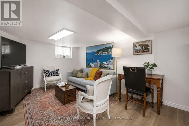 Photo - 43 Stanhope Ave