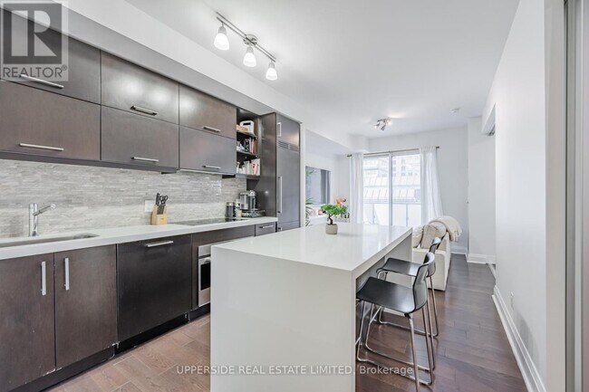 Photo - 65 St Mary St Unit 408