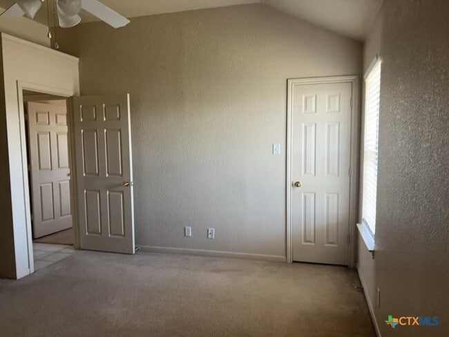 Photo - 4704 Pennington Ave Unidad A