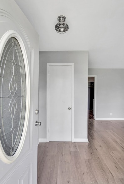 Photo - 3401 Shakertown Rd