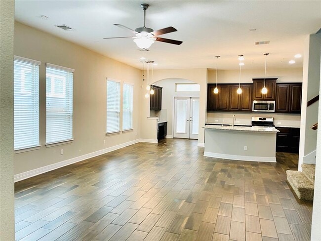 542 Bonnet Blvd