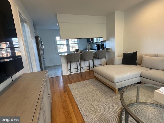 Photo - 7007 Dunningham Pl