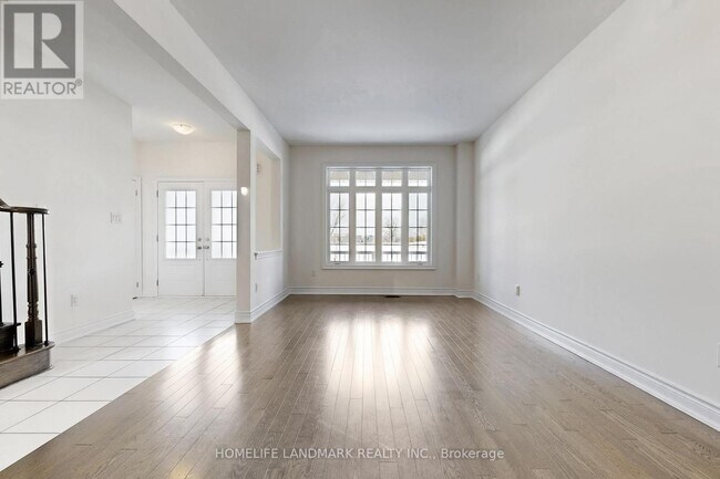 Photo - 273 William Forster Rd