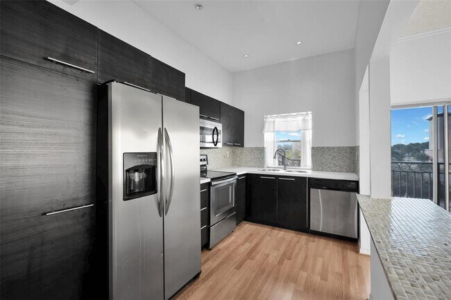 Photo - 4850 SW 63rd Terrace Unit 332