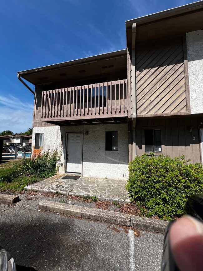 Photo - 206 Fourth St SE Townhome