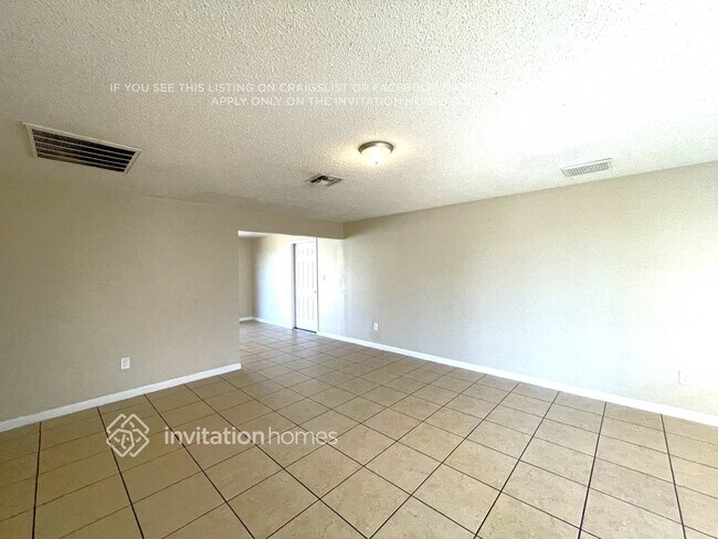 Photo - 5540 W Berkeley Rd