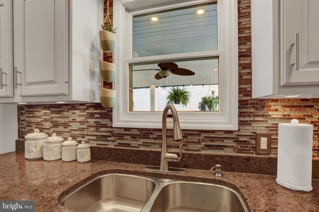 Photo - 127 Mountainview Dr