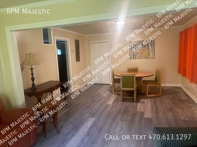 Photo - 2958 Klondike Rd