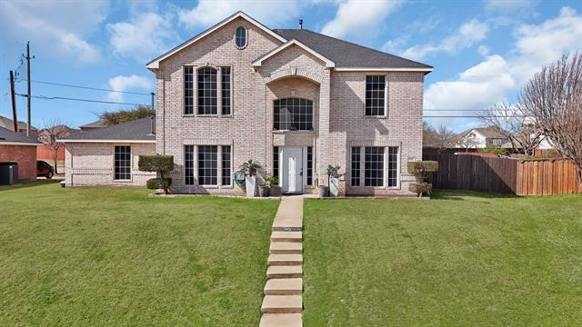Building Photo - 745 Woodridge Dr