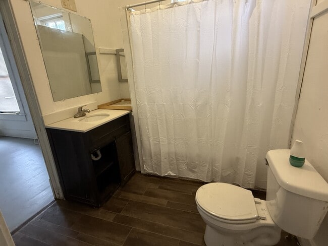 Photo - 2307 22nd St