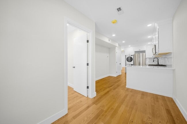 Photo - 80 Bunker Hill St Unit 2