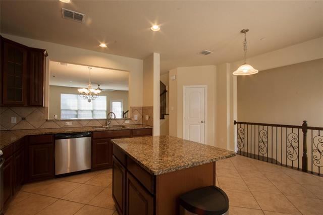 Photo - 7825 Fox Horn Dr