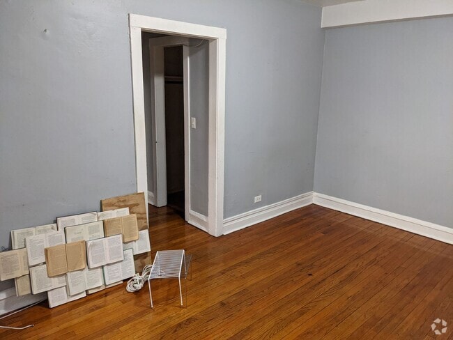 Building Photo - 4602 N Beacon St Unit 1A Rental