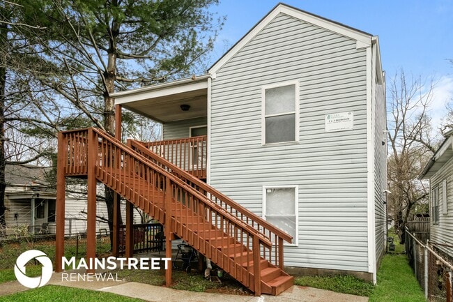 Photo - 2821 Rowan St