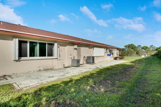 Photo - 4515 NW 3rd Ct Unit C