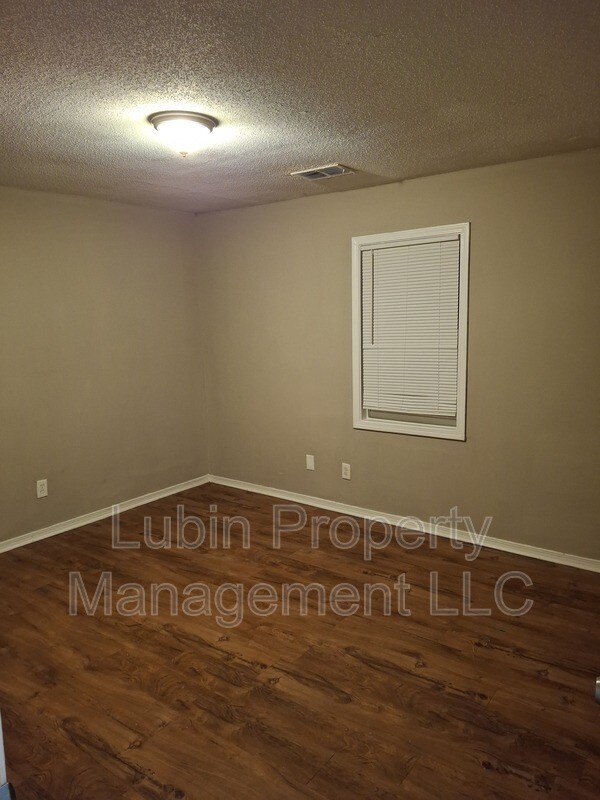 Photo - 1221 Tahoe Rd