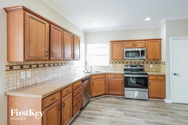 Photo - 1333 Southwood Ct