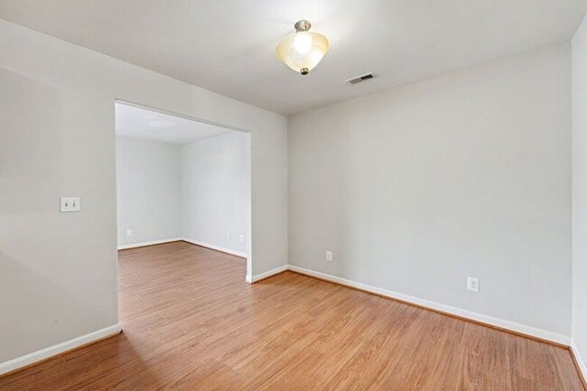 Photo - 4529 Leighann Ln