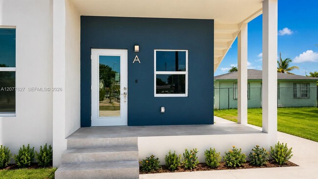 Photo - 526 NW 6th St Unit AB