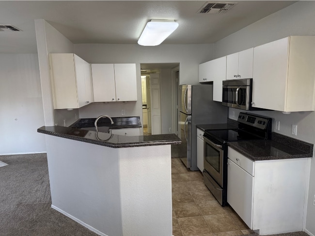 Photo - 1295 N Ash St Unit 821