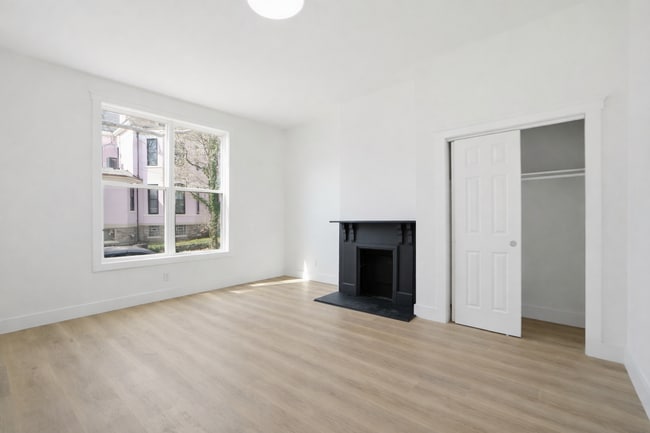 Photo - 2210 Eureka Ter