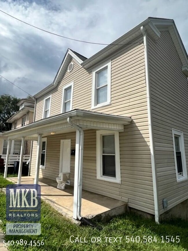 501 Rutherford Ave NW