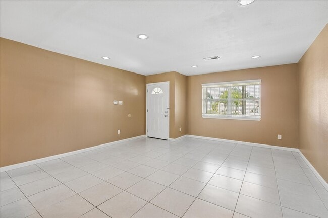 12015 Sea Shore Dr