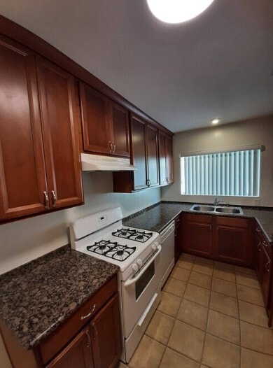 Blossom Garden Apartments