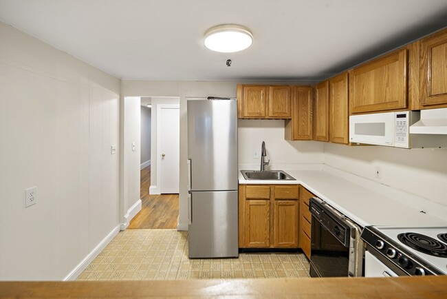 Photo - 144 Marlborough St Condo Unit 1