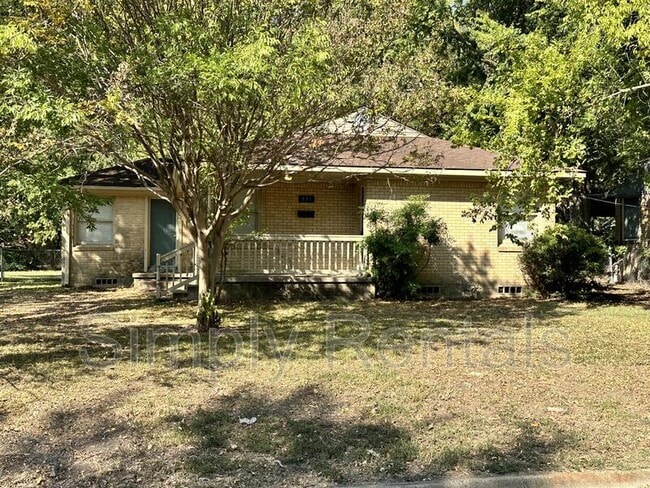 Fisher St 835 - Fisher St 835 Casa