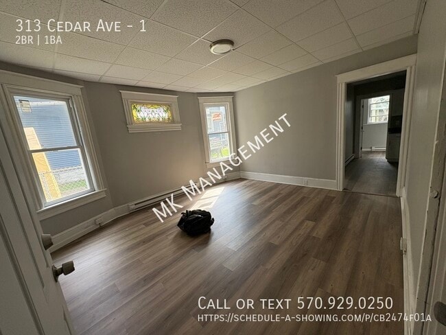 Photo - 313 Cedar Ave Unit 1