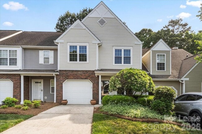 Photo - 9022 Roseton Ln