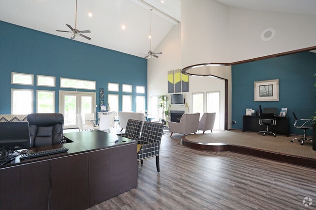 Photo - Waterside Apartments