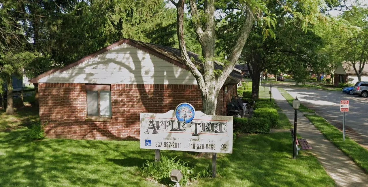 Photo - 110 Bauer Ct