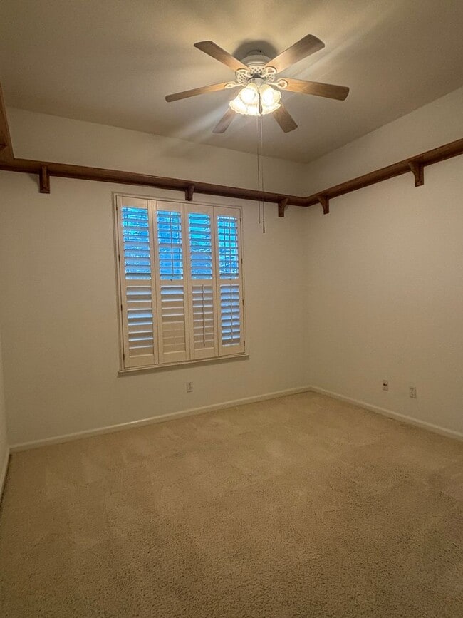 Photo - Beautiful 3 Bedroom 3 Bath Home