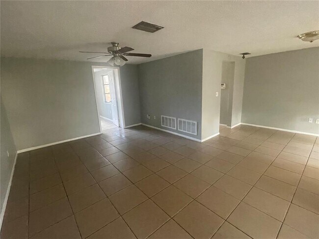 Photo - 4037 Claremont Dr