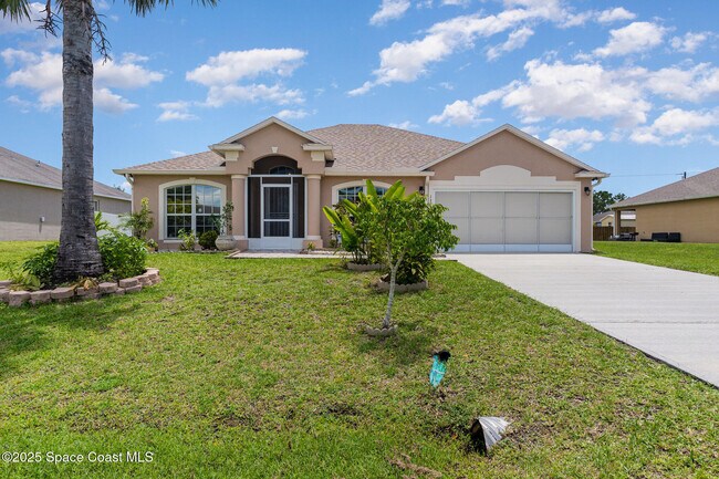 Photo - 1715 San Filippo Dr SE