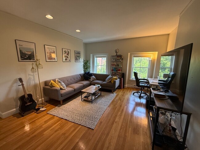 Photo - 42 West Newton St Unit 42 West Newton #424