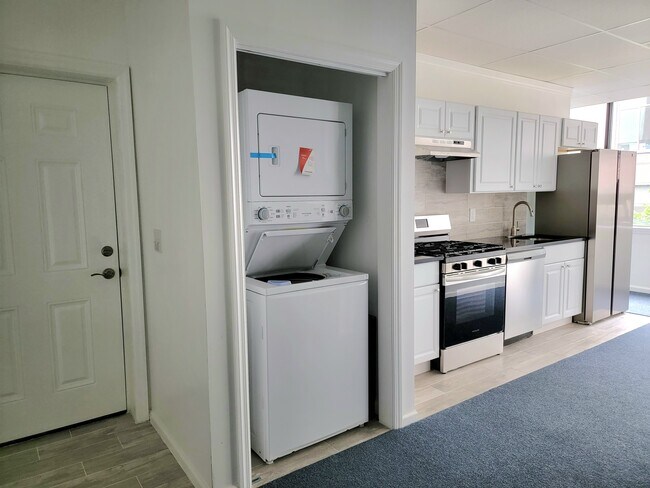 144 Washington St Unidad A