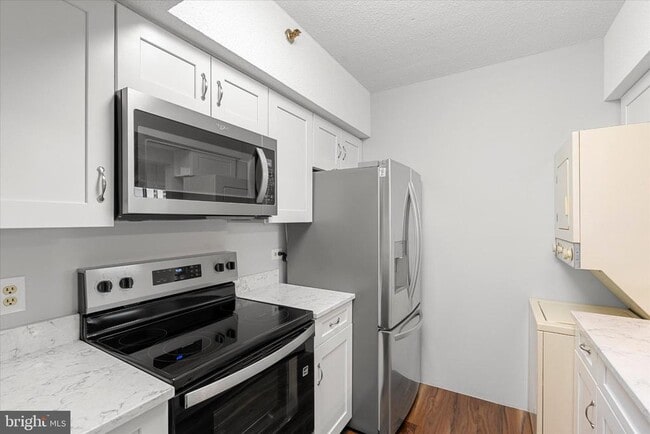 Photo - 5505 Seminary Rd Unit 408N