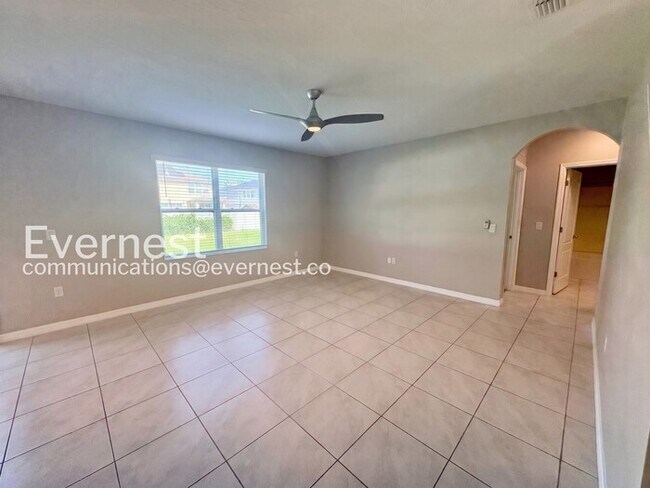 1630 Spray Terrace