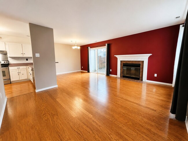 Photo - 46 Bark Hollow Ln