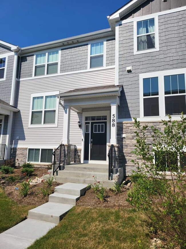 Photo - 588 Wolverine Dr Townhome