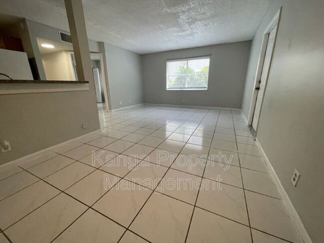 Photo - 11423 NW 35th St