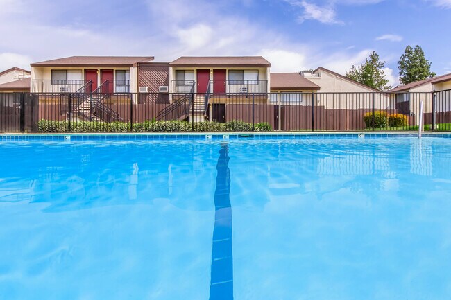 Cedarwood Apartments