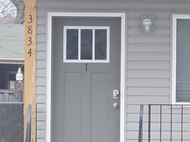 Photo - 3834 Baldwin Ave